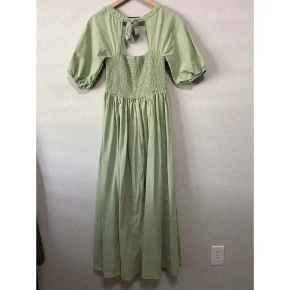 Nasty Gal Shirred Puff Sleeve Maxi Slit Dress Light Green Size 10 - Picture 8 of 10